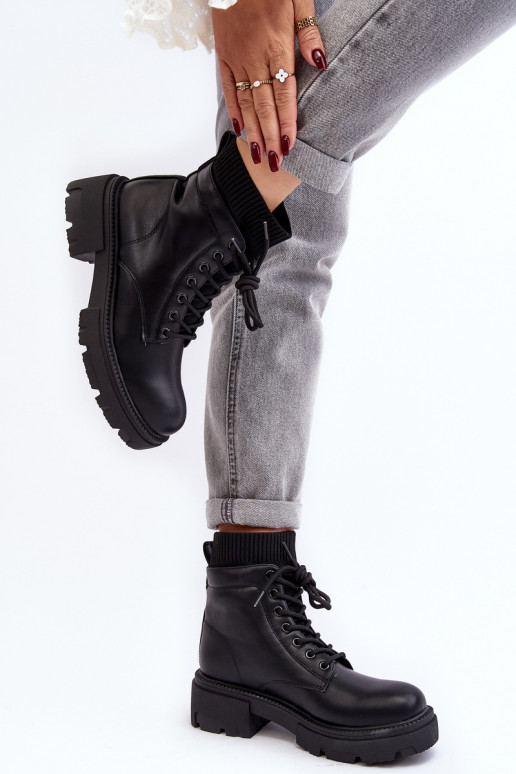 schoenen Dameslaarzen met een sokachtige zool in de kleur zwart Rivella