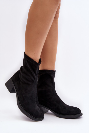 Bottines femme à talon bas noires Aphroteia
