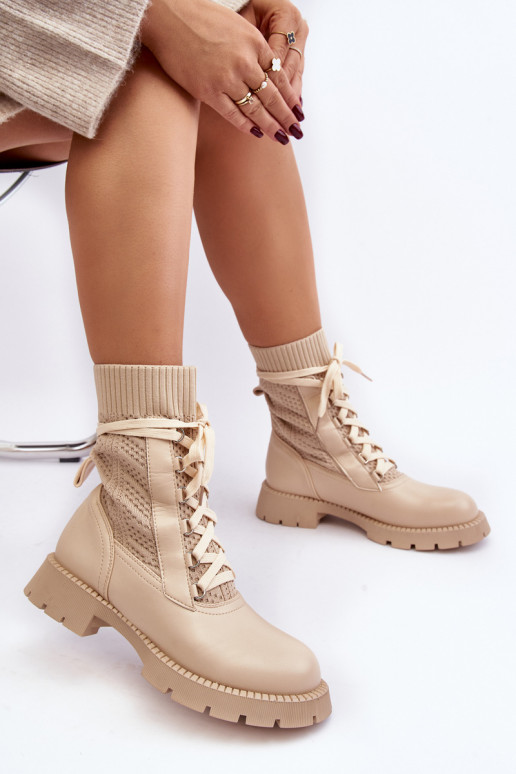 Elfenbeinfarbene Gentiana-Stiefeletten mit Schnürsenkeln