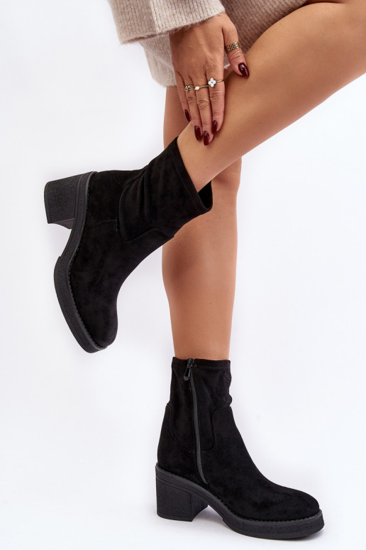 Bottines à talons hauts de couleur noire Argastis Bottines à talons hauts de couleur noire Argastis
