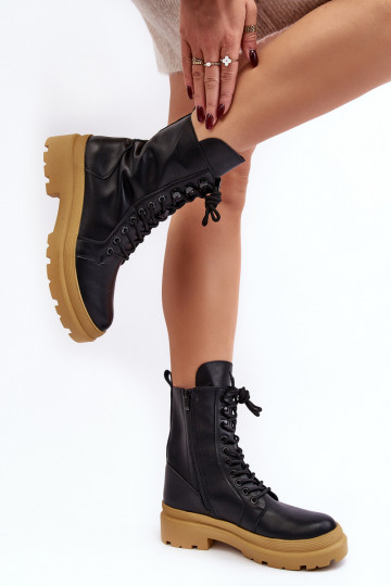bottes noires en Iran 2