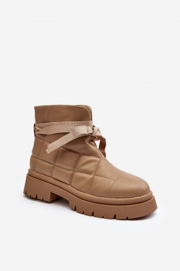 Stiefel mit Steppmuster in der Farbe Khaki von Bizzanti