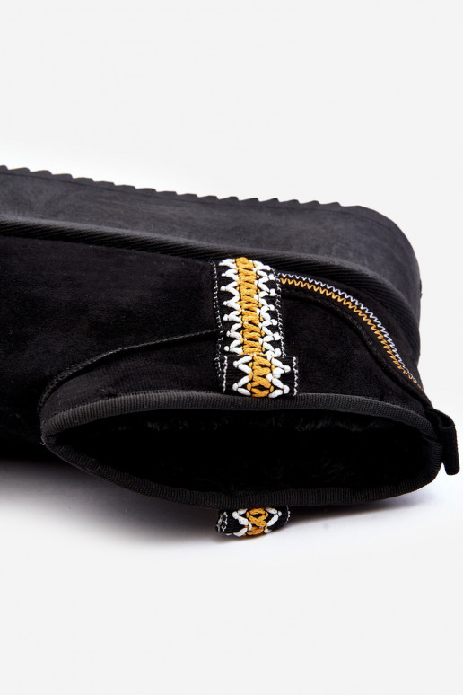 Gemusterte Plateau-Schneestiefel aus schwarzem Udra Gemusterte Plateau-Schneestiefel aus schwarzem Udra