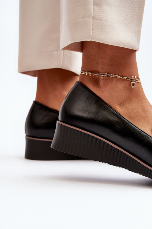 chaussures avec ornements de couleur noire Miliret