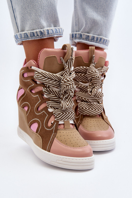 Baskets modèle chaussures couleur rose Leoppa