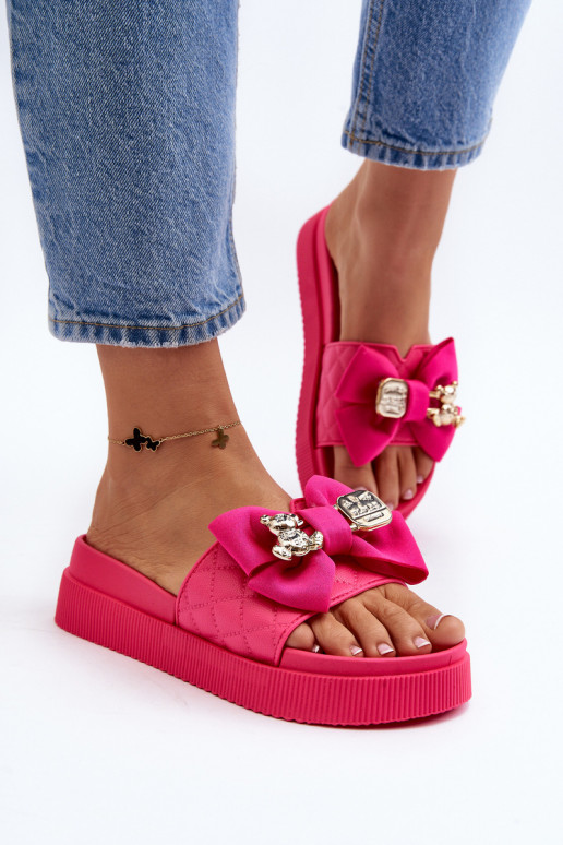 Damenhausschuhe mit Schleife und Bär in Fuchsia von Katterina