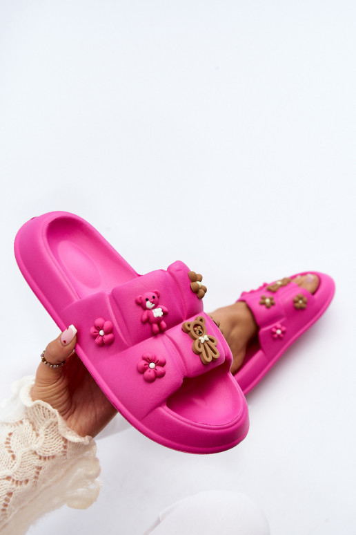 Chaussons Cambrina rose clair avec de beaux détails