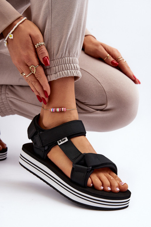 Damessandalen met platform Lee Cooper LCW-24-05-2753 zwarte kleur