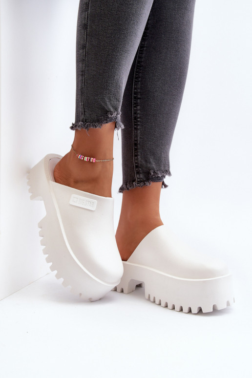 Slippers met modieuze massieve zolen Big Star NN274015 witte kleur Slippers met modieuze massieve zolen Big Star NN274015 witte kleur