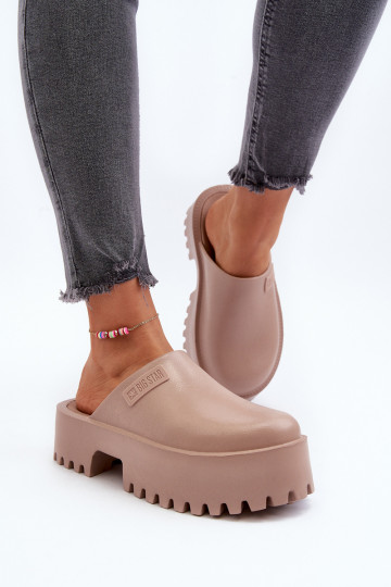 Chaussons à semelles massives tendance Big Star NN274016 beige