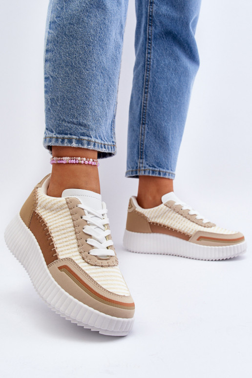 Chaussures modèle baskets à plateforme beige Redala