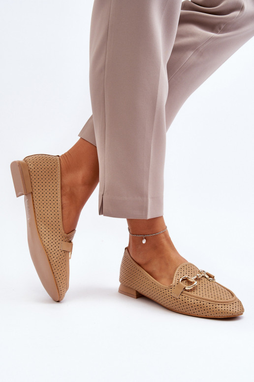 Damen-Mokassins mit weitem Absatz und Ornamenten in der Farbe Braun Iluvana Damen-Mokassins mit weitem Absatz und Ornamenten in der Farbe Braun Iluvana