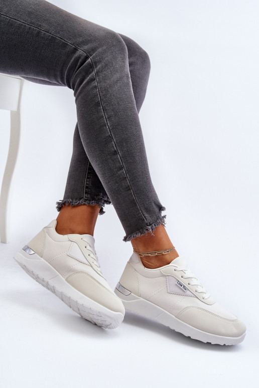 Chaussures de sport baskets modèle chaussures couleur blanche Vovella