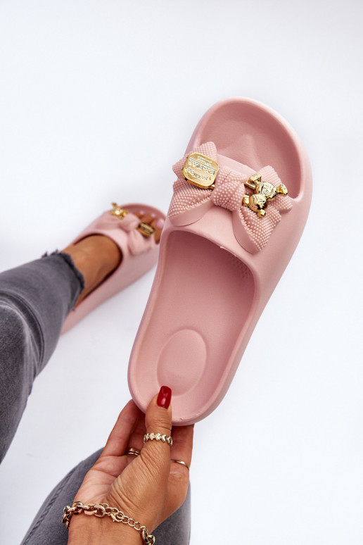 Chaussons légers Chaussons femme avec rubans rose Salessa