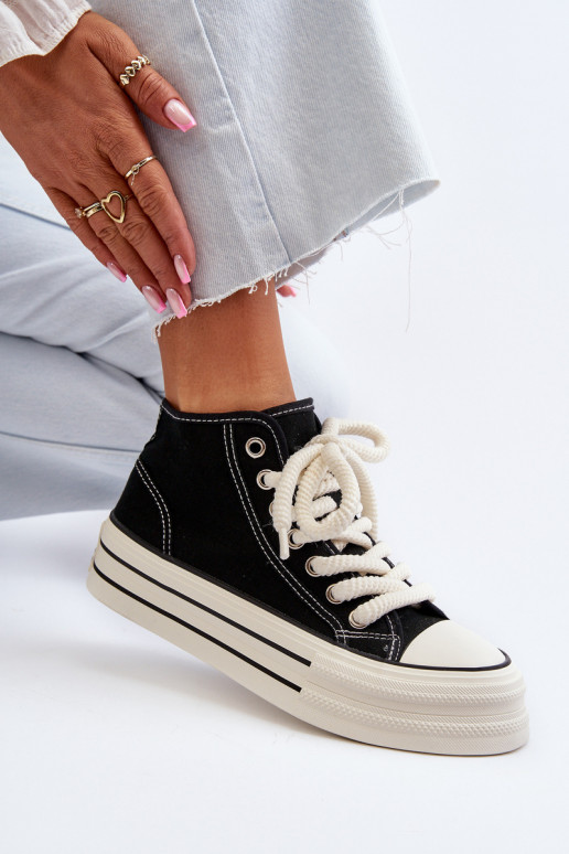 Casual schoenen met een platform in de zwarte kleur Aineri Casual schoenen met een platform in de zwarte kleur Aineri