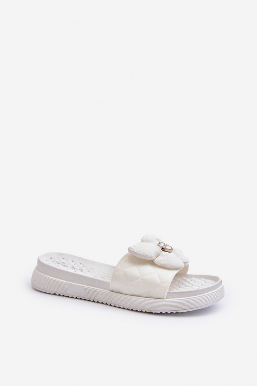 Chaussons pour femmes avec ornementsj Platformie couleur blanc Cedrella Chaussons pour femmes avec ornementsj Platformie couleur blanc Cedrella