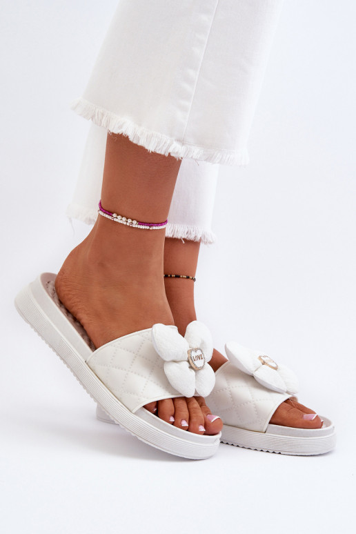 Chaussons pour femmes avec ornementsj Platformie couleur blanc Cedrella Chaussons pour femmes avec ornementsj Platformie couleur blanc Cedrella