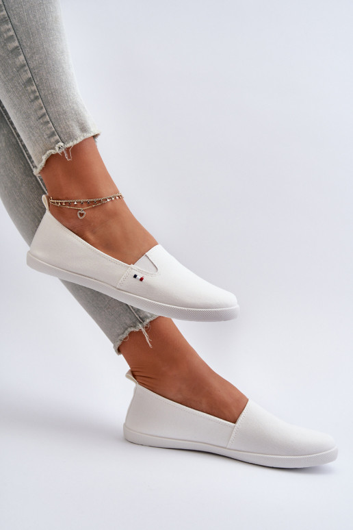 Baskets chaussures casual Slip-On couleur blanche Adrancia