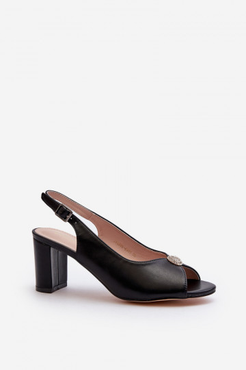 Elegante stijl sandalen met hakken met ornamenten in de zwarte kleur Trasea