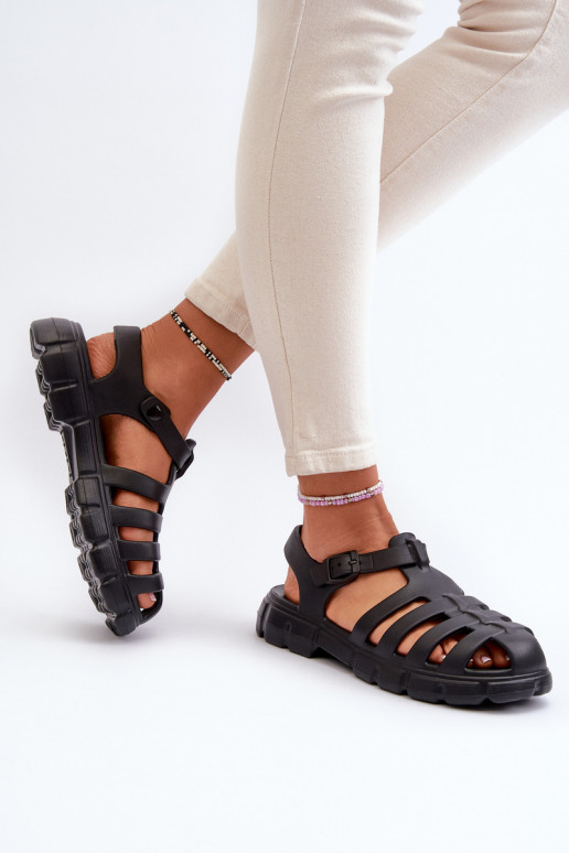 Leichte Flip-Flop-Sandalen in der schwarzen Farbe Gasaria Leichte Flip-Flop-Sandalen in der schwarzen Farbe Gasaria