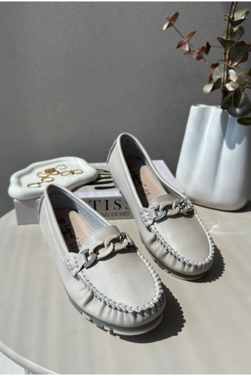 damesmocassins met ornamenten beige kleur S.Barski LR339
