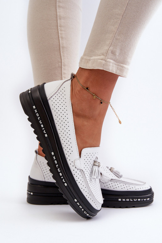 Damenmokassins mit vergoldeter Sohle in der Farbe Weiß von Assetnima