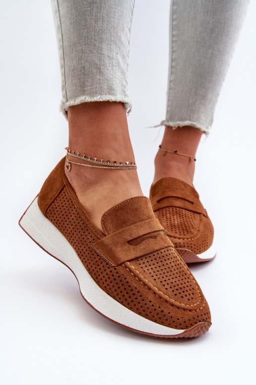 Mocassins pour femmes à semelle plaquée or en éco-daim de couleur marron Inesqua