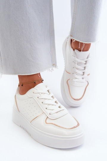 Chaussures baskets modèle à plateforme de couleur blanche Tessama