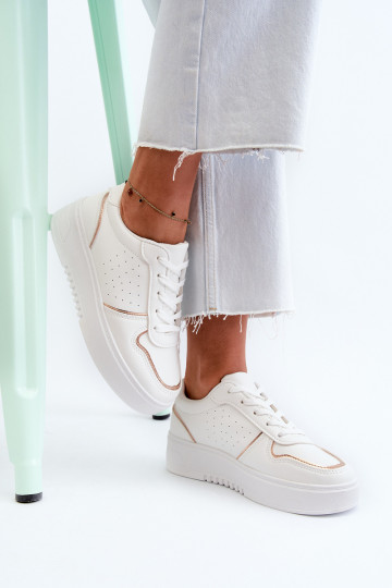 Sneakers-Modellschuhe mit Plateau in der weißen Farbe Tessama 2