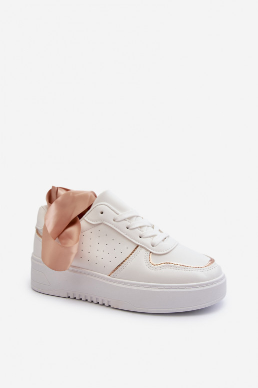 Chaussures baskets modèle à plateforme de couleur blanche Tessama
