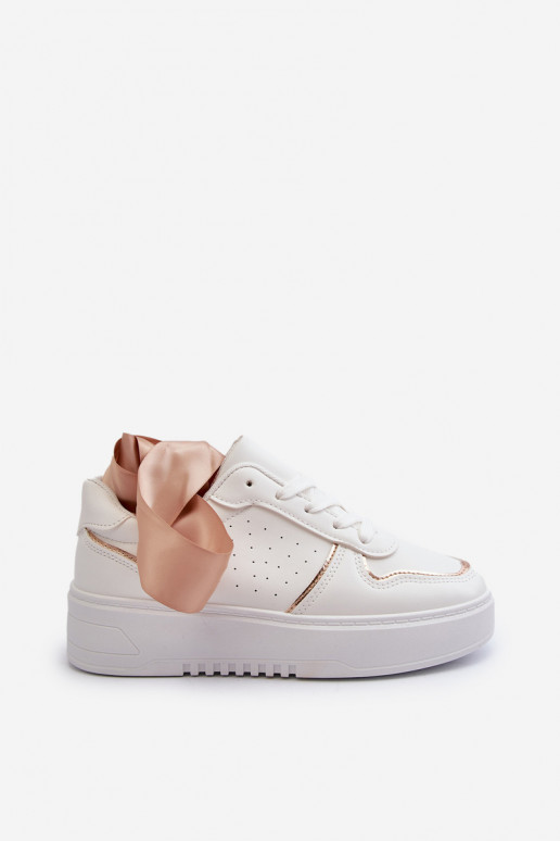 Chaussures baskets modèle à plateforme de couleur blanche Tessama