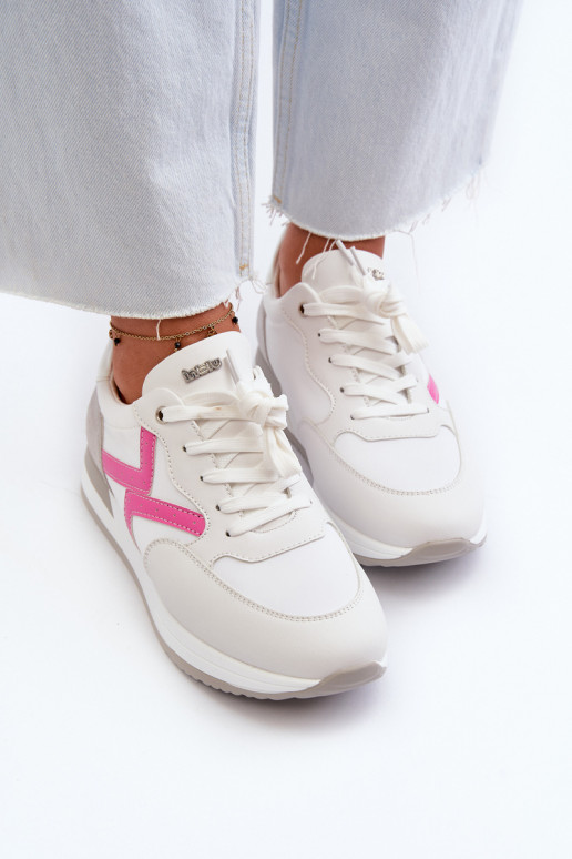 Baskets modèle chaussures avec plateforme INBLU IN000362 couleur blanc Baskets modèle chaussures avec plateforme INBLU IN000362 couleur blanc