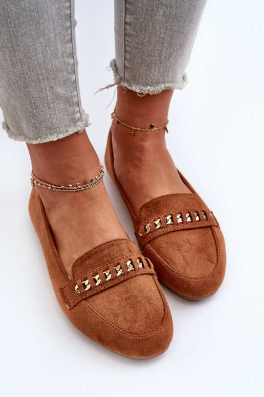 Glänzende Mokassins mit Ketten in braunem Aredilla Glänzende Mokassins mit Ketten in braunem Aredilla