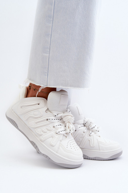 Sneakers-Modellschuhe aus Öko-Leder in der weißen Farbe Berilla