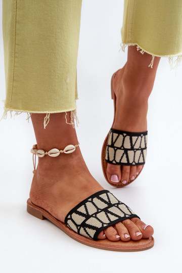 Tongs pour femmes à talons larges de couleur noire Traivea