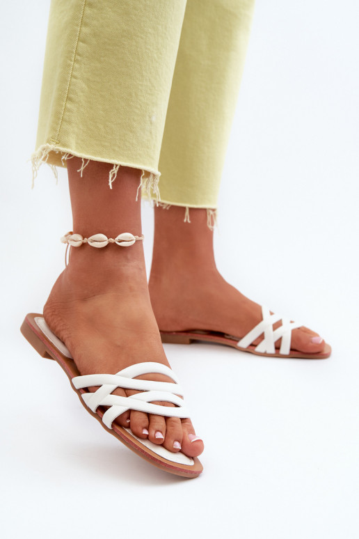 Chaussons pour femmes Eko à talons larges de couleur blanche Moldela