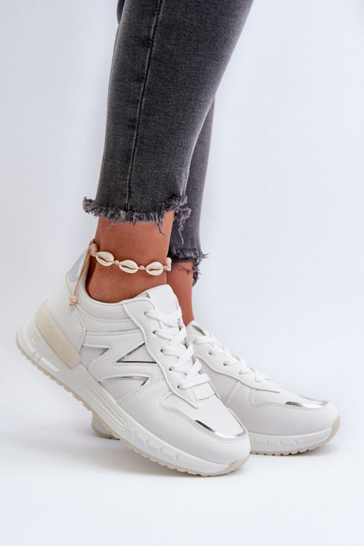 Chaussures modèle baskets en cuir écologique de couleur blanche Kaimans