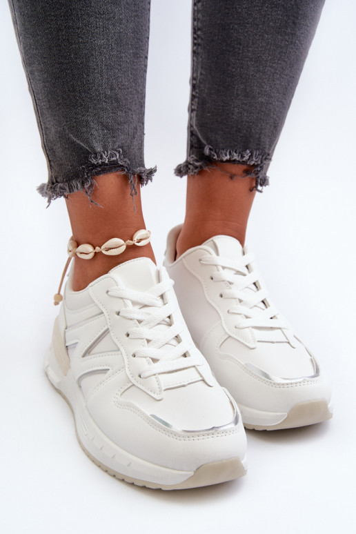 Sneakers-Modellschuhe aus Öko-Leder in der weißen Farbe Kaimans