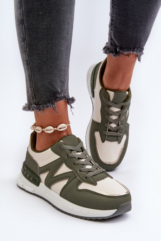 Sneakers-Modellschuhe aus Öko-Leder in grüner Farbe Kaimans