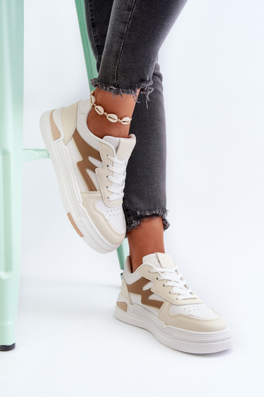 Chaussures modèle baskets avec plateforme en cuir écologique beige Lynnette