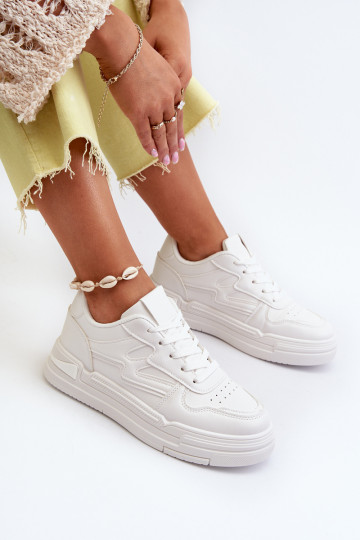 Sneakers model schoenen met een platform gemaakt van eco-leer in de witte kleur Lynnette 2