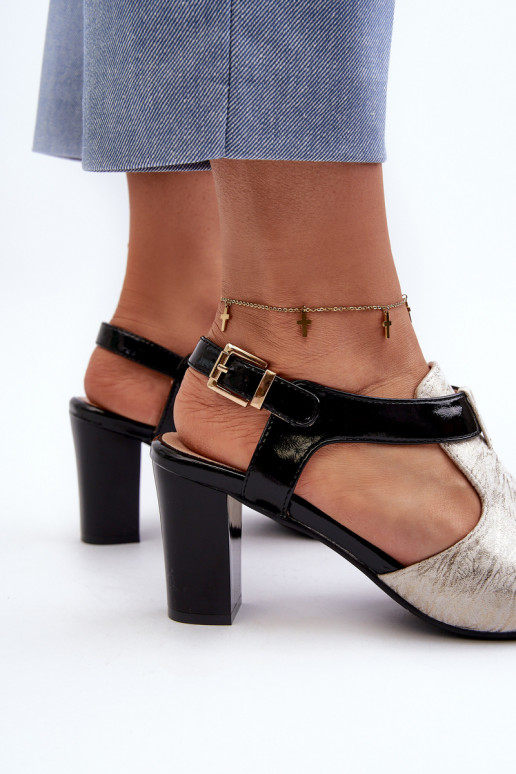 Sandales à talons hauts pour femmes en éco-cuir de couleur or-noir Queenmarie