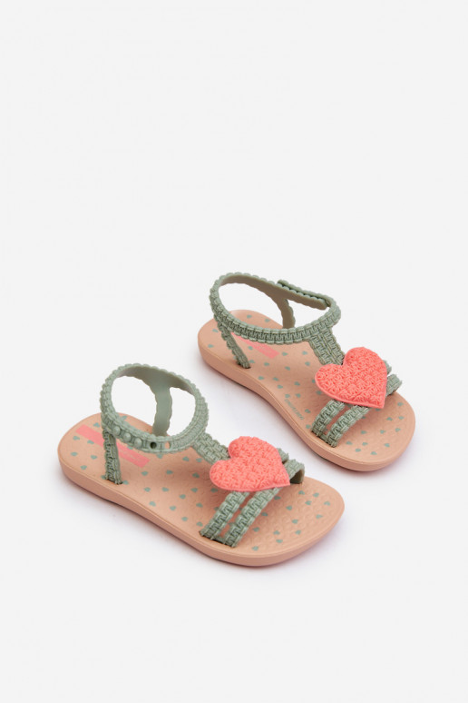 Sandalen für Kinder mit Herzen 81997 Ipanema My First Baby grüne Farbe