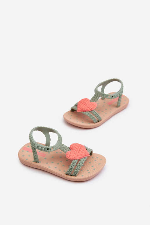 Sandalen für Kinder mit Herzen 81997 Ipanema My First Baby grüne Farbe