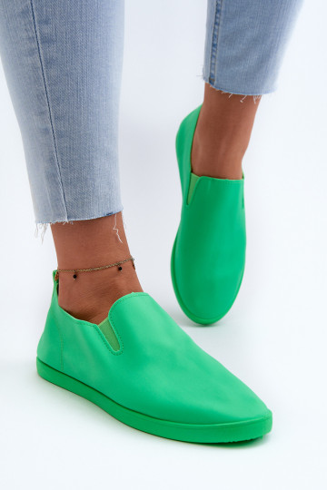 Sportschoenen vrijetijdsschoenen Slip-On groene kleur Lovinia