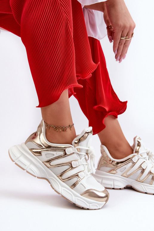 Sneakers model schoenen Wit-goud kleur Ahmani Sneakers model schoenen Wit-goud kleur Ahmani