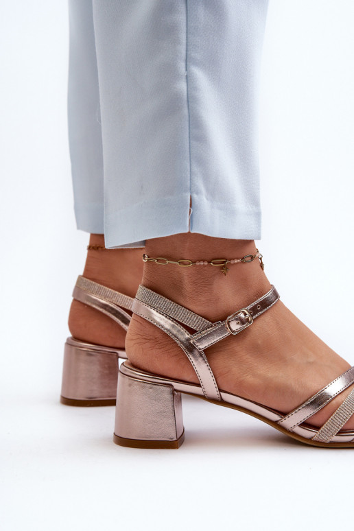 Sandales pour femmes à talon bas en éco-cuir Sergio Leone SK046 couleur or rose Sandales pour femmes à talon bas en éco-cuir Sergio Leone SK046 couleur or rose