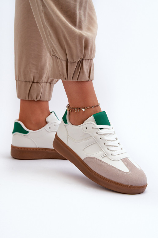 Baskets modèle chaussures de sport couleur blanche Uvetta
