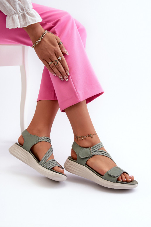 Sandales confortables à fermetures adhésives de couleur verte Eladora Sandales confortables à fermetures adhésives de couleur verte Eladora