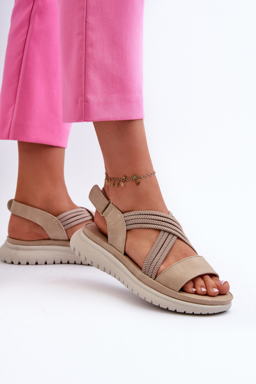 Sandales confortables à fermetures adhésives de couleur beige Ceclea Sandales confortables à fermetures adhésives de couleur beige Ceclea